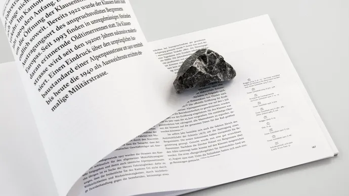 equipe visuelle luzern emmenbruecke grafik werbung agentur buch gestaltung saumpfad linii speedway marion sauter edition typoundso 43