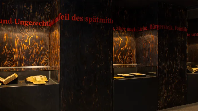 signaletik zhb zentral und hochschul bibliothek luzern sonderausstellung buchmalerei 2032