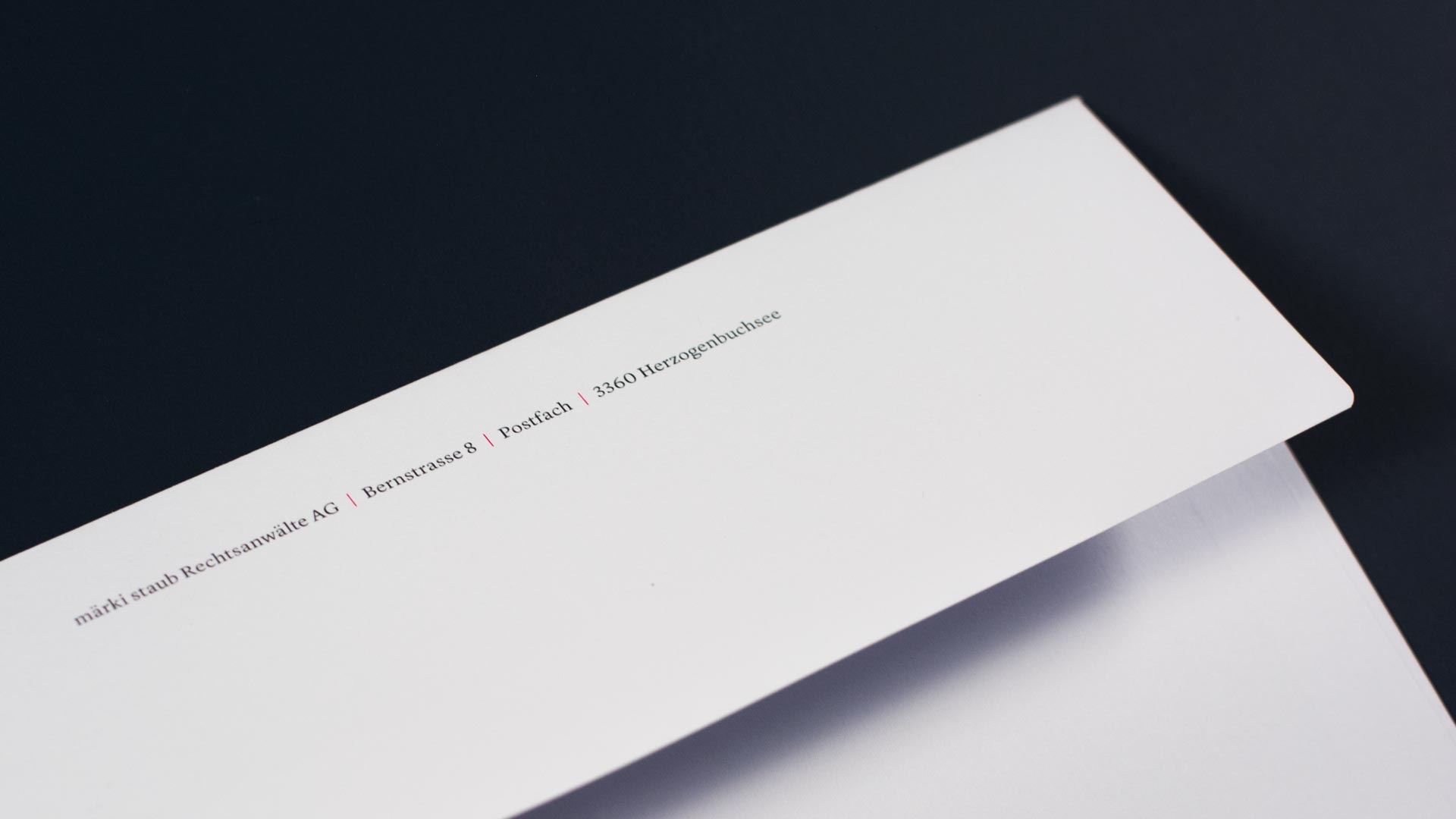 l’équipe [visuelle] – Grafik Agentur Emmenbruecke Luzern – Corporate Design, Webseite, Logo für die märki | staub Rechtsanwälte AG aus Herzogenbuchsee